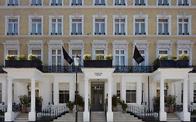 K k Hotel George
